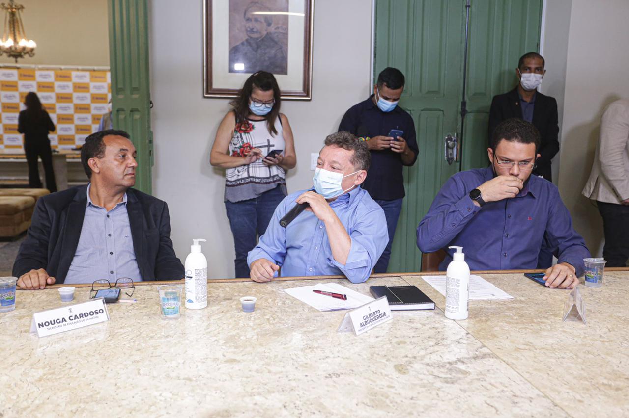 Dr. Pessoa flexibiliza o uso da máscara em novo decreto em Teresina (Foto: Semcom)