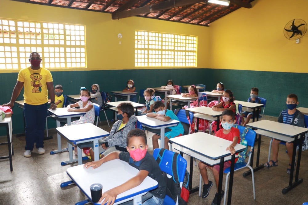 Volta às aulas presenciais da rede municipal de ensino em Agricolândia  - Imagem 3