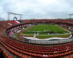 Governo de SP libera retorno de 100% do público aos estádios e sem máscara