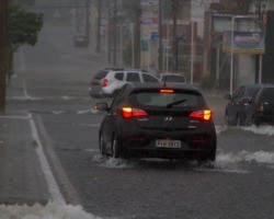 Piauí tem alerta de chuvas intensas em mais de 70 cidades; veja a previsão