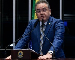 Senador maranhense Roberto Rocha vira alvo de investigação da PF