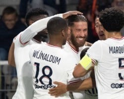 Marquinhos e Mbappé marcam, PSG vence Angers, mas tem título adiado