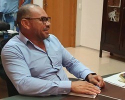 Prefeito de Paranaguá deixa PP e vai se filiar ao PT para apoiar Fonteles