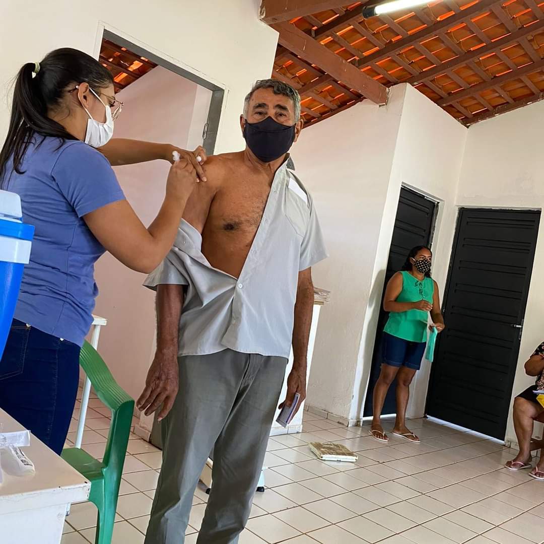 Monsenhor Gil no combate ao Sarampo e Gripe com Dia D de Vacinação  - Imagem 4