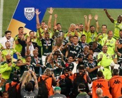 Palmeiras massacra São Paulo por 4 a 0 e conquista o Paulista pela 24ª vez 