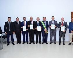 Prefeito Antônio Reis empossa novos secretários municipais