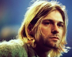 Com apenas 27 anos, Kurt Cobain se mata com um tiro de espingarda
