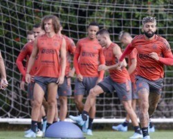 Conmebol confirma jogo do Flamengo; adversário quer torcida no estádio
