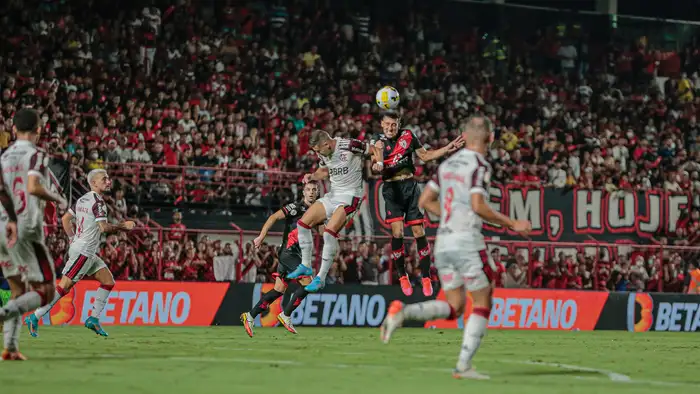 Em estreia do Brasileirão, Flamengo fica no 1 x 1 com o Atlético-GO - Imagem 1