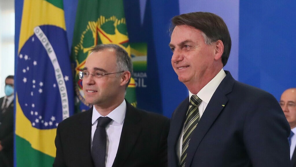  Ministro André Luiz Mendonça, do STF, e Jair Bolsonaro Foto: Isac Nóbrega/PR