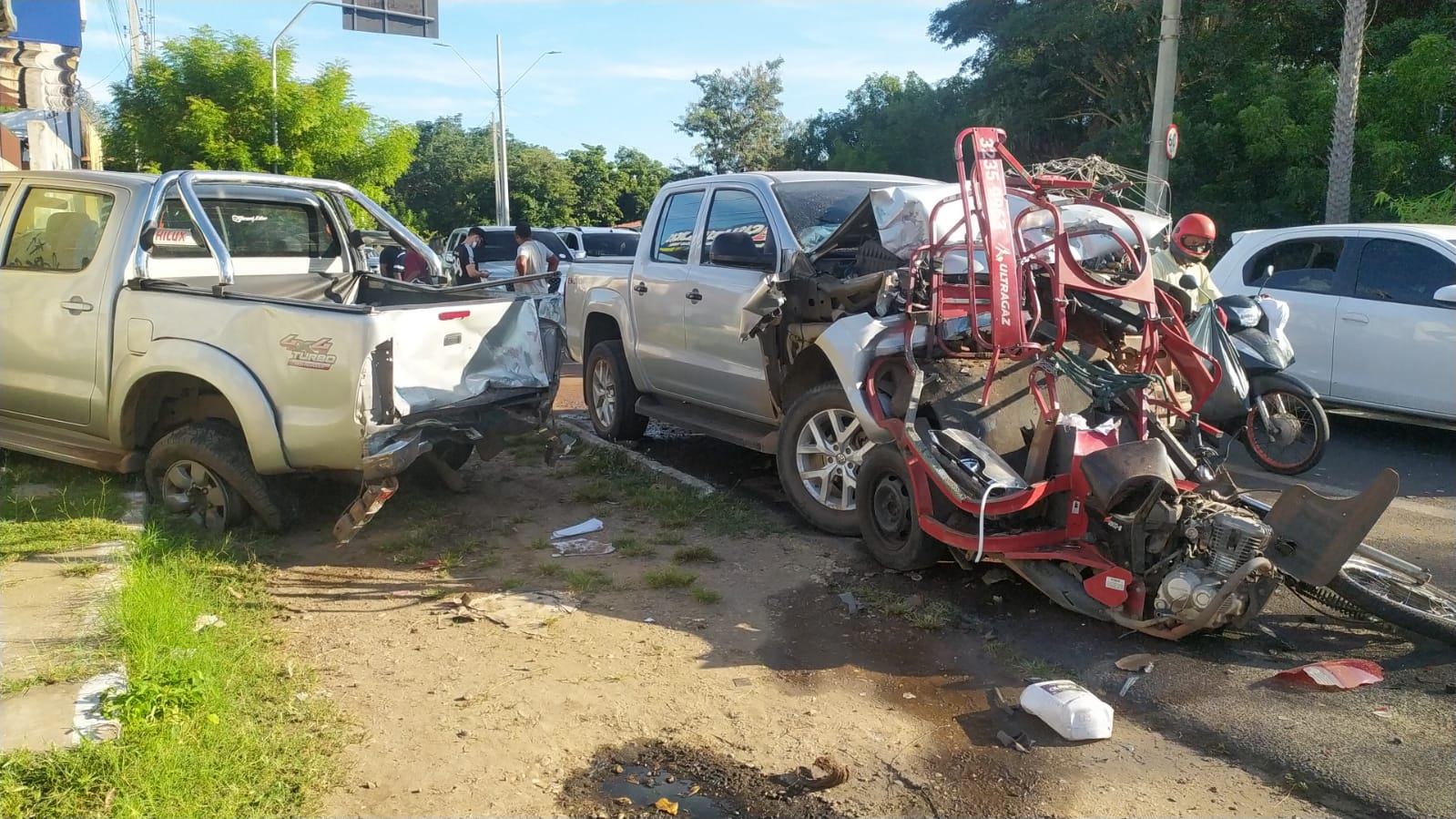 Mecânico que provocou acidente teve prejuízo de R$ 100 mil e faz vaquinha (Foto: Ivan Lima/ Meio Norte)