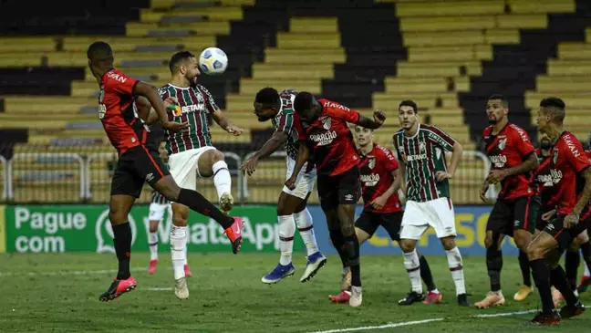 Fluminense tem novo desafio diante do Athletico-PR. (Foto: Lucas Merçon/Fluminense FC)