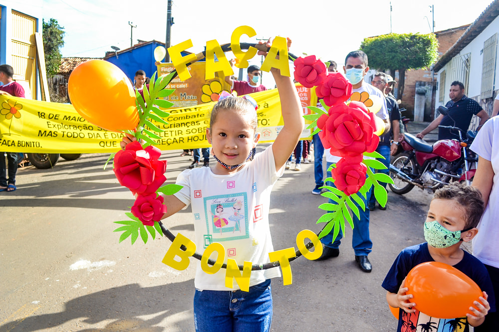 Prefeitura Municipal realiza caminhada alusiva a campanha “Faça Bonito” - Imagem 30