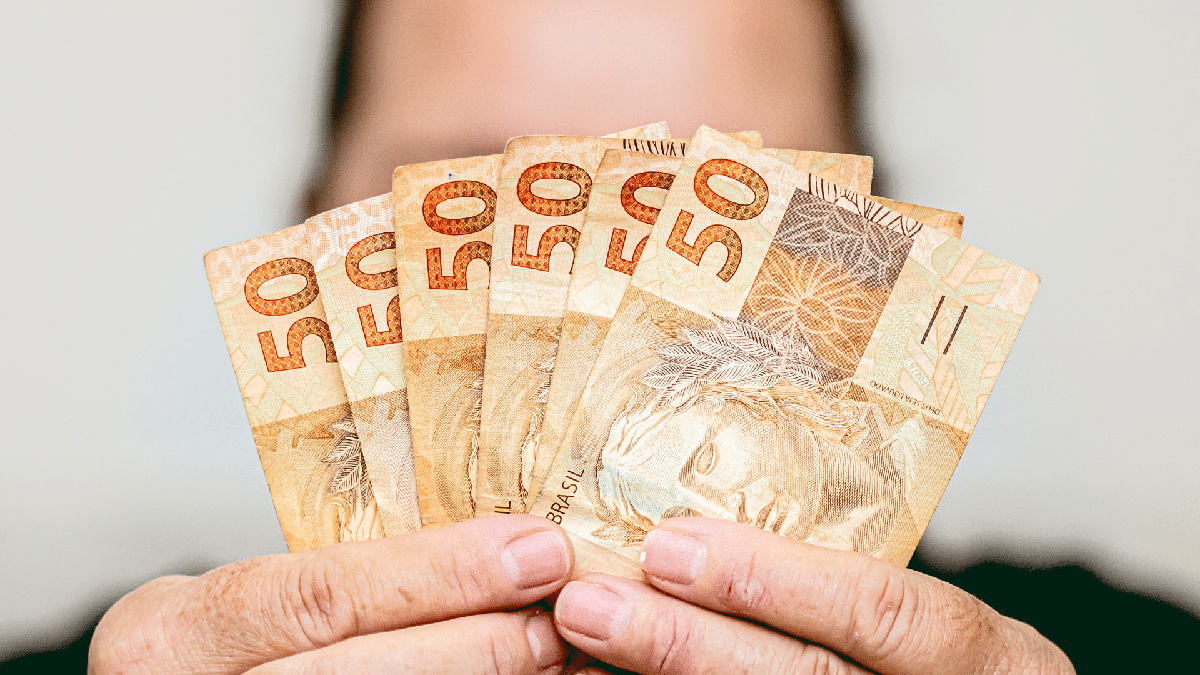 Proposta inicial do valor do salário mínimo em 2023  é de R$1.294,00 | FOTO: Divulgação
