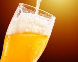 Fique por dentro de 6 benefícios comprovados do consumo de cerveja