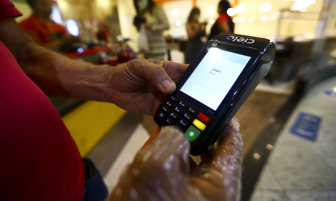 Dívidas com cartão e bancos estão na liderança no Piauí (Foto: Marcelo Camargo/Agência Brasil)