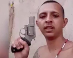 Suspeito de homicídio é preso após gravar vídeo “ostentando” arma no Piauí