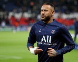Treinador francês sobre Neymar: “Tem 45 anos em termos fisiológicos”