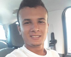Jovem cai de moto em quebra-molas e morre ao retornar de festa no Piauí