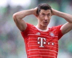 Atacante Lewandowski anuncia saída do Bayern após oito anos
