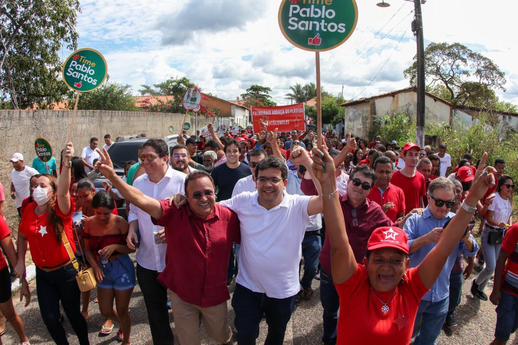 Rafael Fonteles marca presença em Palmeirais (Foto: Reprodução)