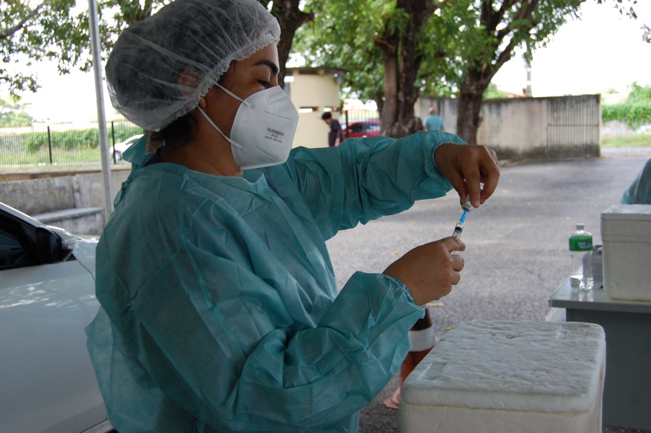 FMS divulga programação semanal da vacinação contra  covid em Teresina