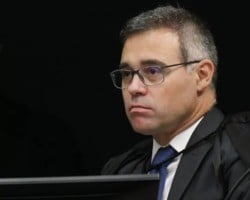 Mendonça cobra Petrobras sobre novo reajuste e Bolsonaro cita “traição”