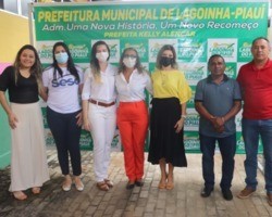 Unidade Móvel de Saúde da Mulher realiza atendimentos gratuitos em Lagoinha