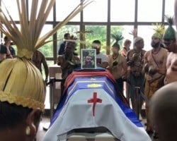 Corpo do indigenista Bruno Pereira é velado em Recife; será cremado às 15h
