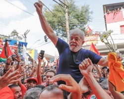 PF avalia risco máximo de ataques a Lula na campanha, diz “Isto É Dinheiro”