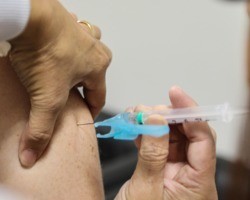  Teresina vacina população em geral a partir de terça-feira contra gripe