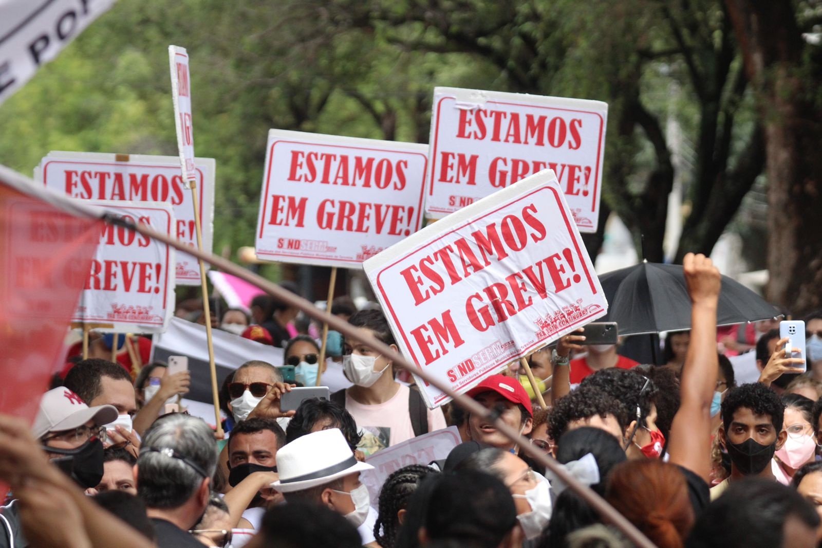 Professores do estado encerram greve que já durava 4 meses - Foto: Raíssa Morais