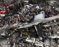 Em 30 de junho, quatro acidentes aéreos deixam 399 mortos 