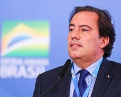 Noblat: Presidente da Caixa fez sexo com mulher dentro de carro em Teresina