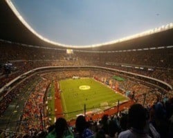 Gigantes da bola: confira os 12 maiores estádios de futebol do mundo