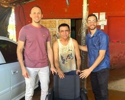 Moradores de Passagem Franca do Piauí recebem dispositivos de mobilidade