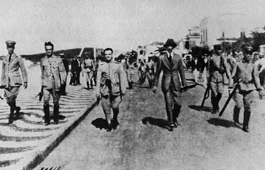 Faz 100 anos, nesta terça-feira, da Revolta dos 18 do Forte de Copacabana - Foto: Reprodução/InternetFaz 100 anos, nesta terça-feira, da Revolta dos 18 do Forte de Copacabana - Foto: Reprodução/Internet