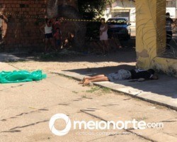 Homem é alvejado a tiros e morre na porta de casa na zona Sul de Teresina