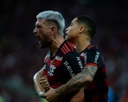  Flamengo vence o Atlético-MG e avança às quartas da Copa do Brasil