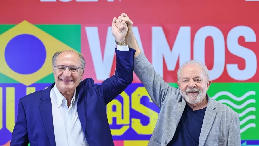 PT oficializa candidatura de Lula e já traça planos para 2º turno contra Bolsonaro - Imagem: RICARDO STUCKERT