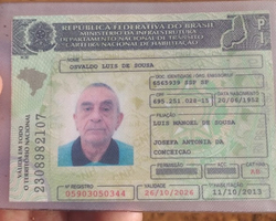 Idoso de 70 anos morre após colisão entre moto e caminhonete em Picos
