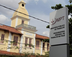 MPT-PI abre seleção para estágio em Direito, Jornalismo e Contábeis