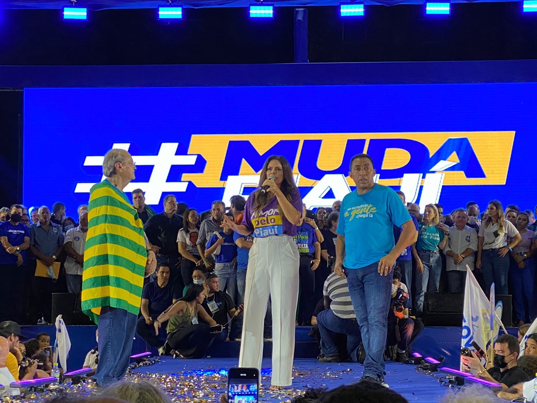 Sílvio Mendes, Iracema Portela e Joel Rodrigues na convenção (Foto: Apoliana Oliveira)