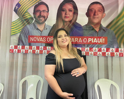 Ravena Castro se veste de grávida em convenção: “Gestando um novo Piauí”