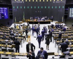Congresso derruba vetos presidenciais às leis Paulo Gustavo e Aldir Blanc