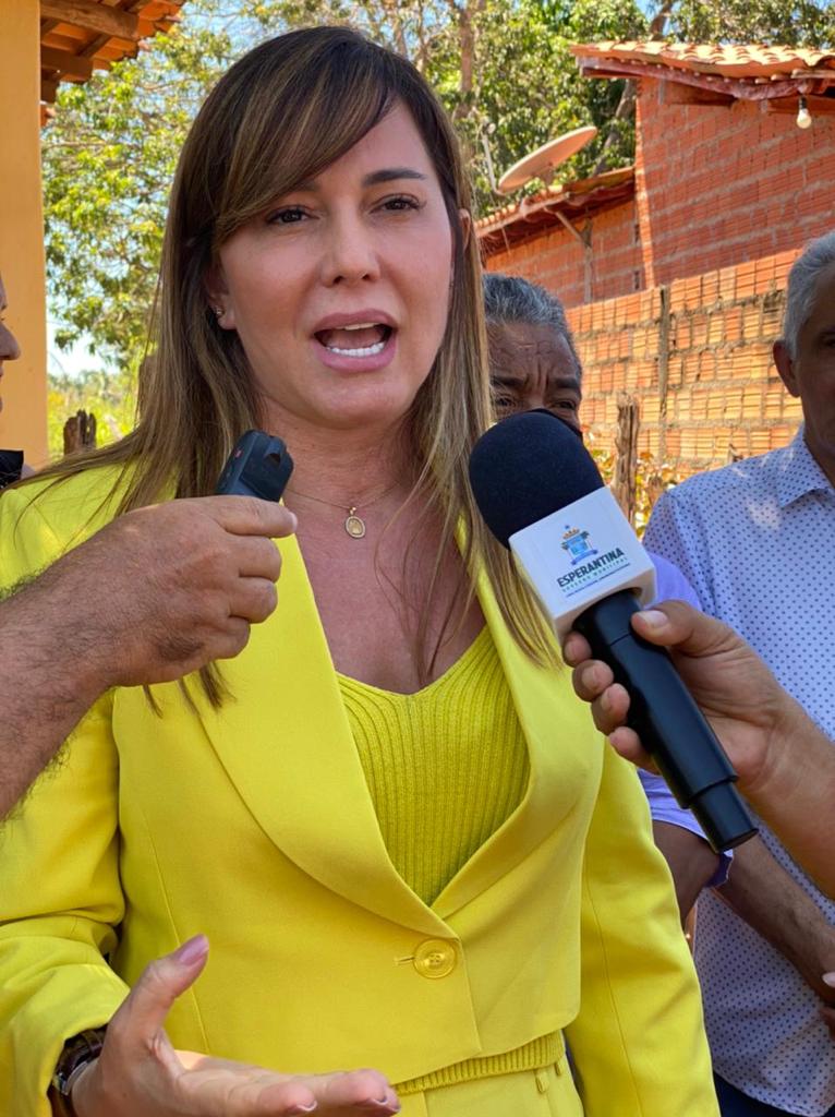 Prefeita Ivanária Sampaio inaugura mais de 5 mil metros de calçamentos - Imagem 4