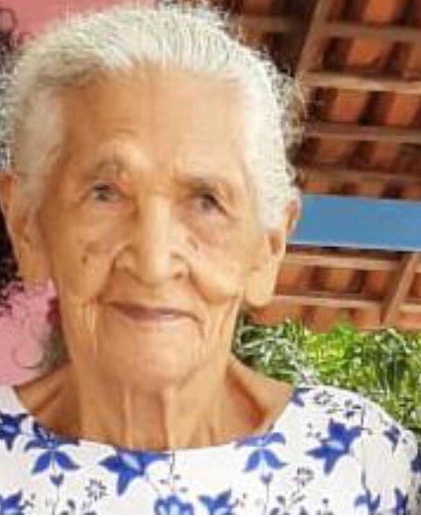 Mãe da governadora Regina Sousa morre aos 96 anos 