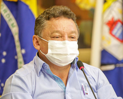 Presidente da FMS consegue estoque de soro para mais 30 dias em Teresina