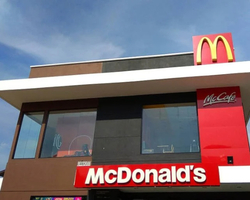 McDonald“s reabre filiais na Ucrânia pela 1ª vez após início da guerra