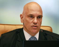 Moraes assume TSE após carreira centralizadora e ligada à política